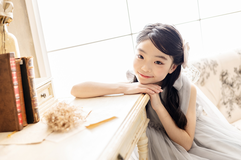 京都市 写真館 フォトスタジオ 七五三 撮影 前撮り 3歳 女児 着物 レンタル スタジオ ロケーション撮影 スタジオクレアーレ