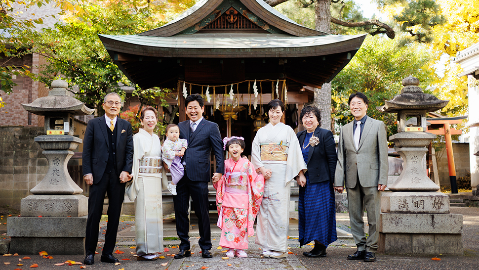 京都市 写真館 七五三 前撮り 神社 ロケーション撮影 家族写真 スタジオクレアーレ 