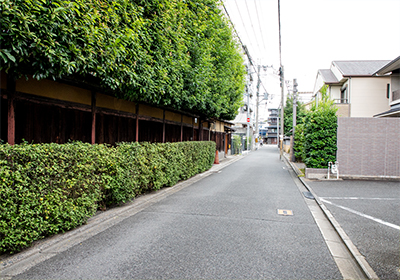 https://www.creare.co.jp/