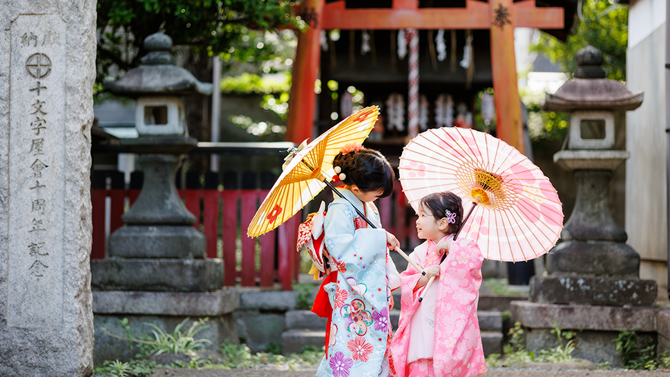 スタジオクレアーレ　七五三　前撮り　神社　姉妹　ロケーション撮影