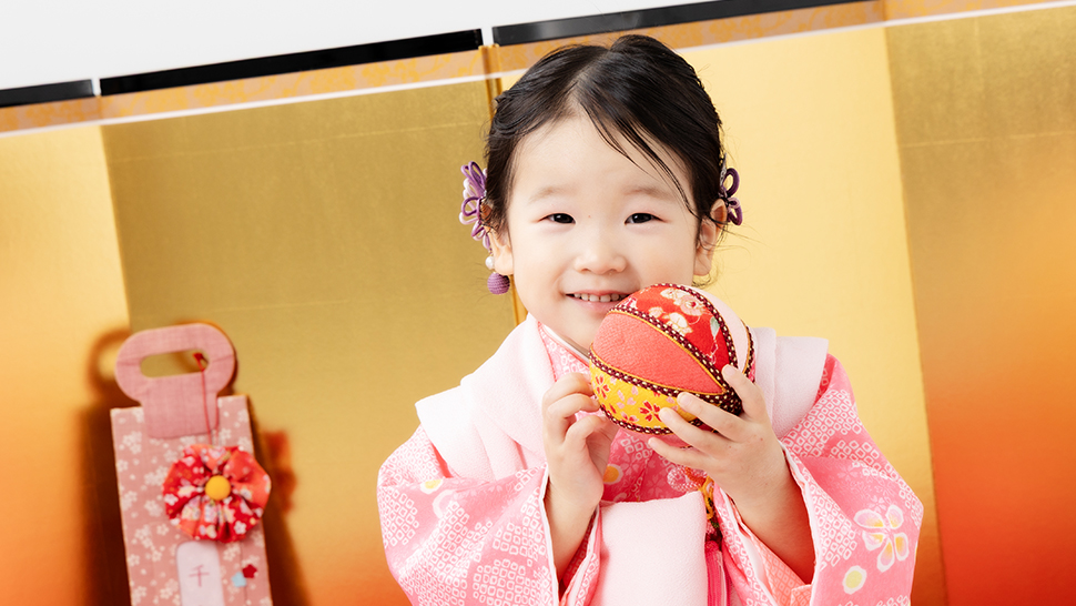 スタジオクレアーレ　七五三　前撮り　3歳　女児　着物　スタジオ撮影