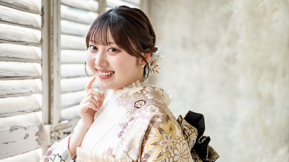 京都市 上京区 写真館 フォトスタジオ 成人式 振袖 ママ振 レンタル 着付け ヘアメイク 写真  前撮り スタジオクレアーレ