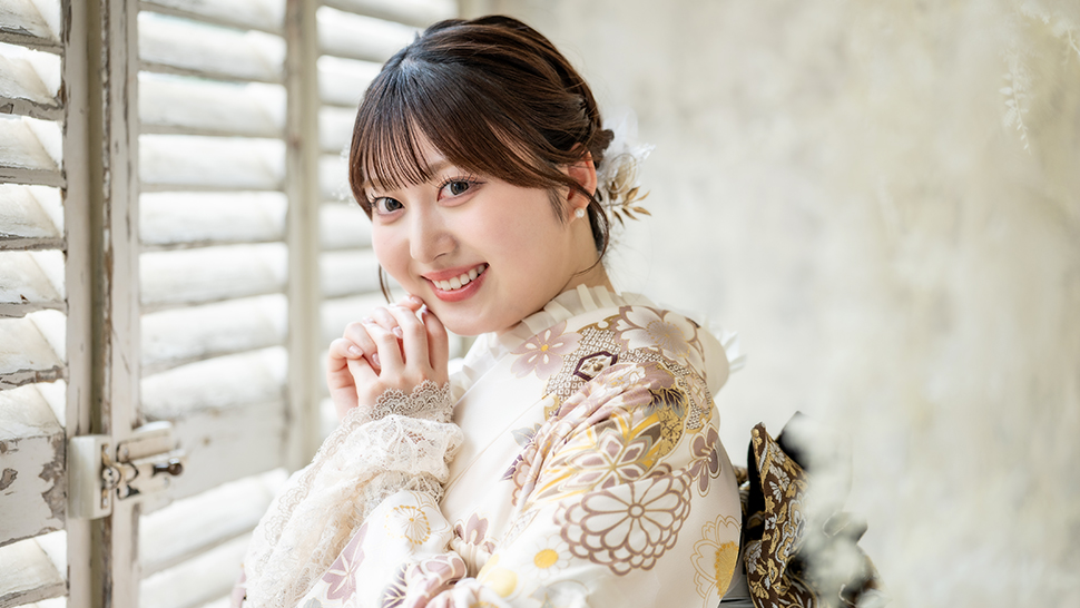 京都市 上京区 写真館 フォトスタジオ 成人式 振袖 ママ振 レンタル 着付け ヘアメイク 写真  前撮り スタジオクレアーレ