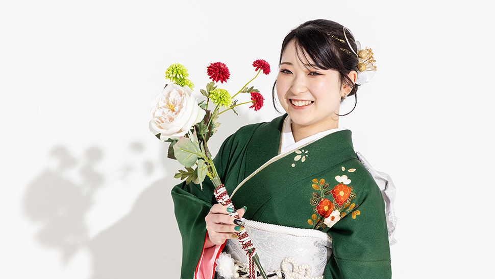 京都 写真館 成人式 前撮り
着物 振袖 レンタル ヘアメイク スタジオクレアーレ