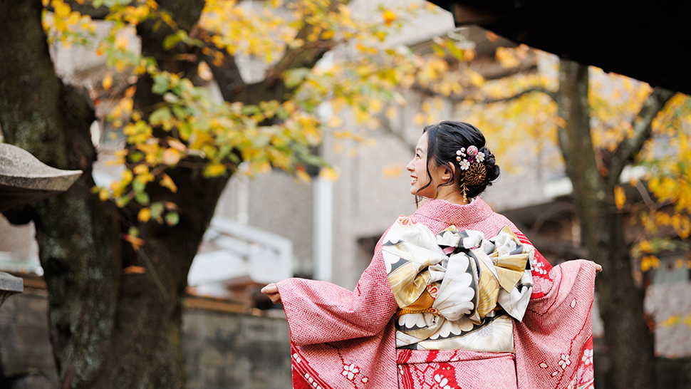 京都市 写真館 スタジオクレアーレ 成人式 写真 袖 広げる ポーズ 前撮り